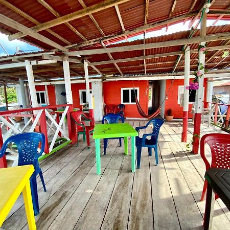 Hostal Paraiso ムクラ島 エクステリア 写真