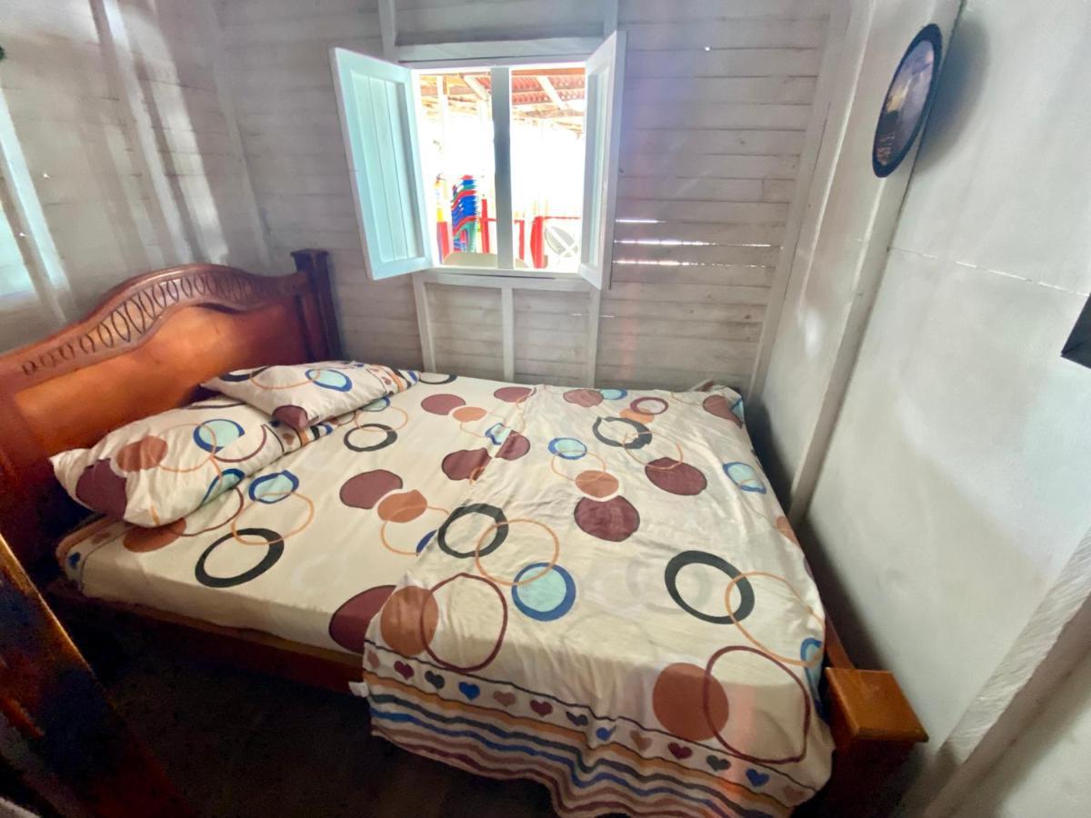 Hostal Paraiso ムクラ島 エクステリア 写真